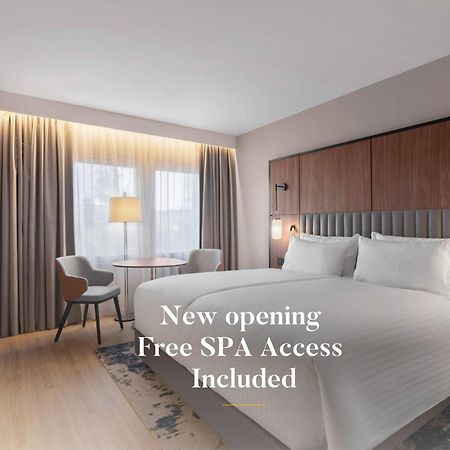 Voco Stockholm - Kista By Ihg Hotel Екстериор снимка