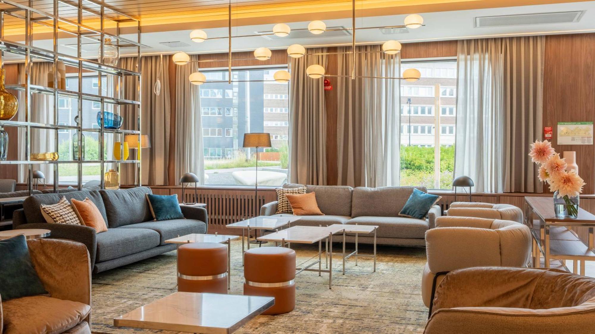 Voco Stockholm - Kista By Ihg Hotel Екстериор снимка